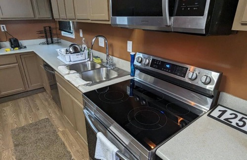 Montgomery Casa | 125 Maxwell Ave- 10 Mins from Montgomery AL Downtown, ASU, Riverwalk