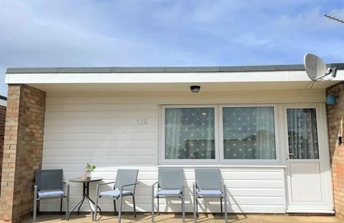 Great Yarmouth Chalet De Esquí | 126 Hemsby Holiday Chalet, Convenient for sandy beach