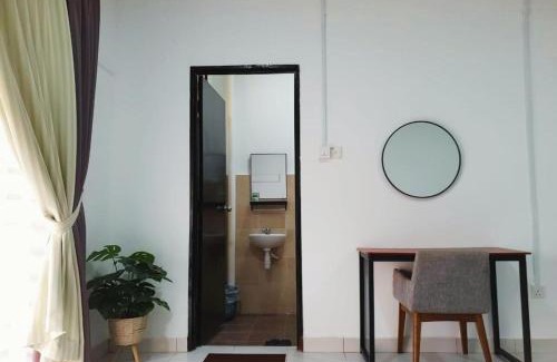 Senai Casa | 12pax Senai RestHome near Senai Airport