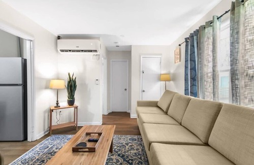 Norwood Casa | 12th Ave The Bricks - Unit 3