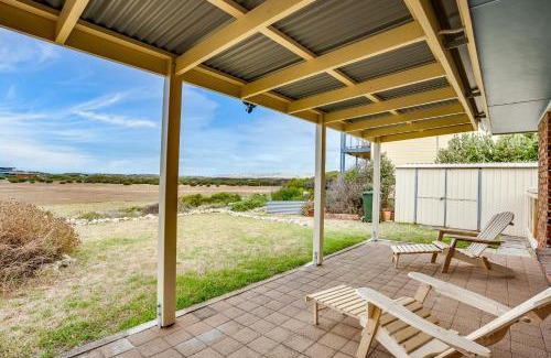 Goolwa Beach Casa | 13 Kightley Rd - BYO Linen - Pets Negotiable - Wi-Fi
