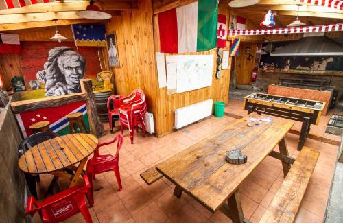 Ancud Casa | 13 Lunas Hostel
