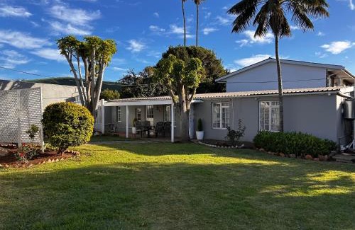 Port Elizabeth Central Casa | 13 on Newington