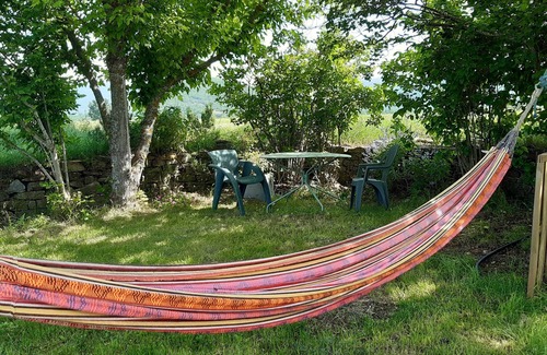 Ongles Apartamento | 13-person apartment in Provencal farmhouse. Terrace with breathtaking view