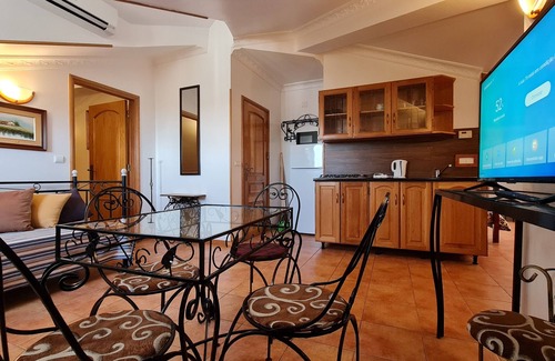 Arnal Casa | 13 Room Luxury Villa 25-50 Guests