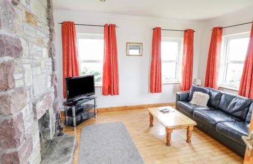 Keel Casa | 13 Trawmore Cottages