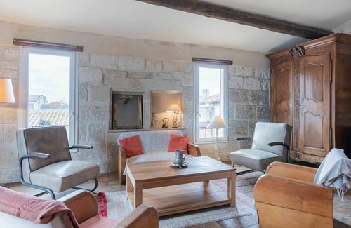 Aigues-Mortes Medieval City Otro | 130 m² Alojamiento ∙ 3 habitaciones ∙ 6 huéspedes