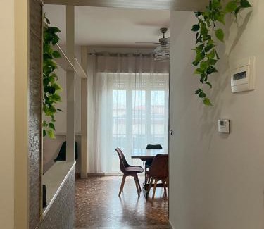 San Benedetto del Tronto Apartamento | 130m, 2 bagni, aria condizionata, bici