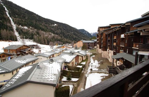 Villarodin-Bourget Apartamento | 130m from ski slopes, 4th floor, balcony, parking, tv, ski locker, 35m², La Norma