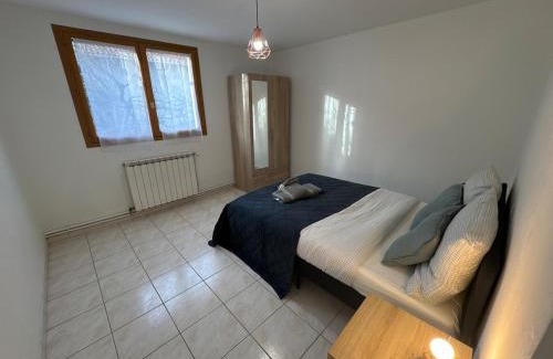 Meyzieu Apartamento | 130m T4 garden and car parks - Stade-Eurexpo-Lyon