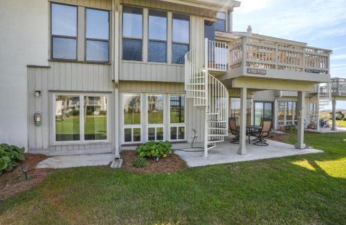 Saint Helena Island Casa | 133 Captain John Fripp - 3 BD/2 BA with Resort Amenities!