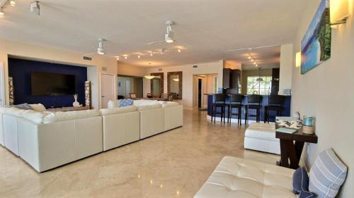 Rock Harbor Apartamento | 136 Mariners Club