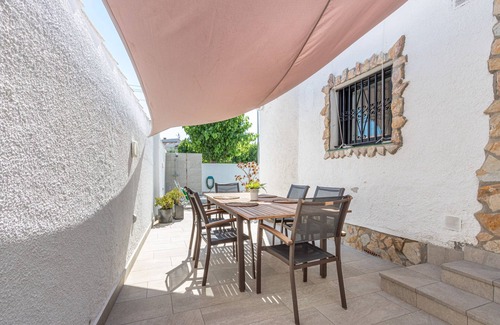 Castello d'Empuries Chalet De Esquí | 137-Empuriabrava Casa con piscina-