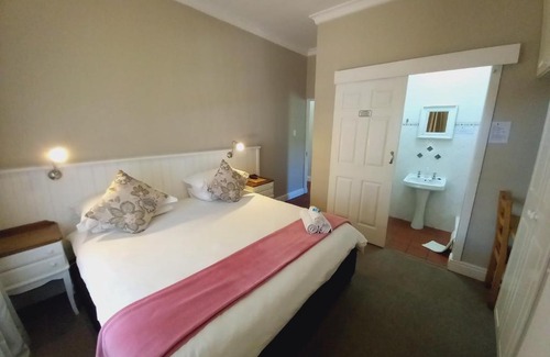 Grahamstown Casa | 137 High Street Guest House