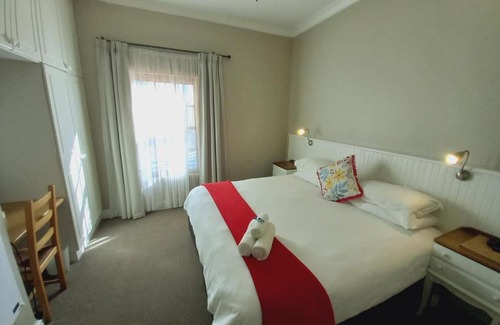 Grahamstown Casa | 137 High Street Guest House