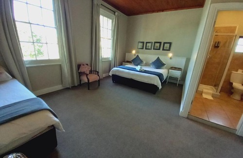 Grahamstown Casa | 137 High Street Guest House