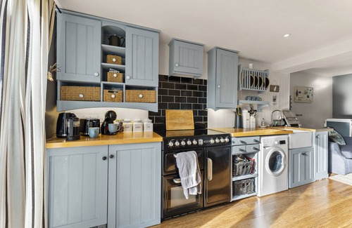 Bury St Edmunds Casa | 139 I Out Westgate St I Characterful & Peaceful 1BR House.
