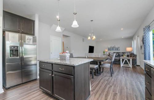Otterbien Home Casa | 1392 Soaring Way Brand new construction in well-kept HOA community