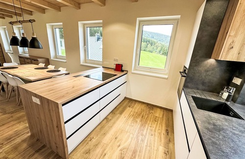 Smrzovka Casa | 13ka Sunny Lodge by Interhome