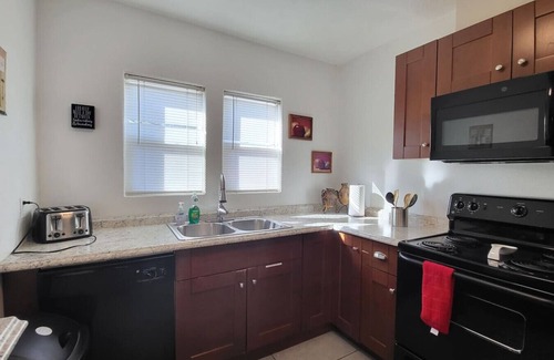 Garfield Apartamento | 13th Pl Left · Charming Apt |Downtown|Phoenix|Historic|Patio