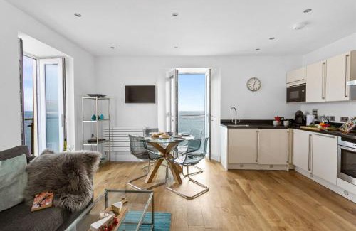 Torcross Casa | 14 At The Beach, Torcross