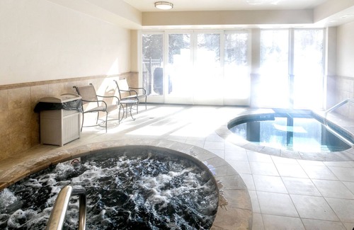 Vail Casa | 14 Casa Del Sol 3 Bedroom Townhouse by Redawning