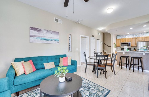 Venetian Bay Villages Condominio | 14 Mi to Disney World: Kissimmee Condo w/ Perks!