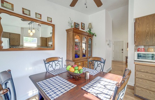 Nampa Casa | 14 Mi to Meridian: Water-View Retreat w/ Patios!