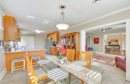 Cary Casa | 14 Mi to Raleigh: Charming Family Home!