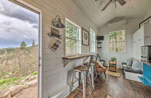 Alto Cabina | 14 Mi to Ski Apache: Mountaintop Cabin w/ View