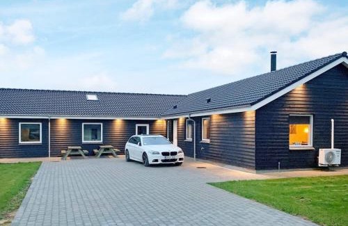 Houvig Casa | 14 person holiday home in Ringk bing