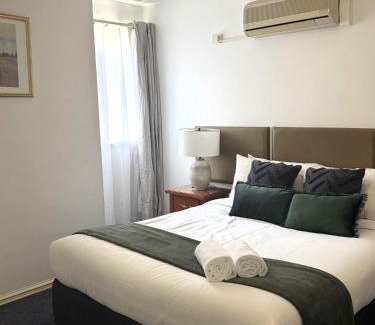 East Perth Apartamento | 14 Roomy Restrelax Eastperth 2brparking