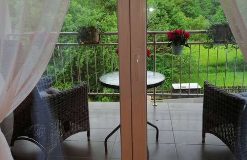 Puchberg Am Schneeberg Apartamento | Apartamento de 140 m² rodeado de naturaleza.