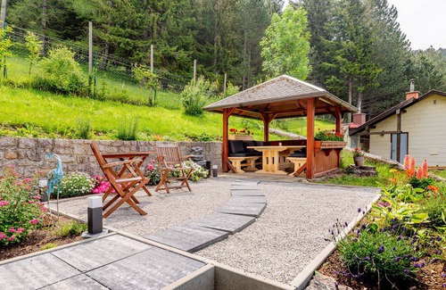 Puchberg Am Schneeberg Apartamento | Apartamento de 140 m² rodeado de naturaleza.