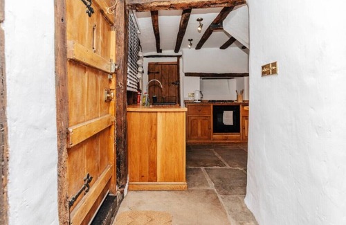 Henley-on-Thames Cabaña | 1400Cottage – An enchanting unique stay