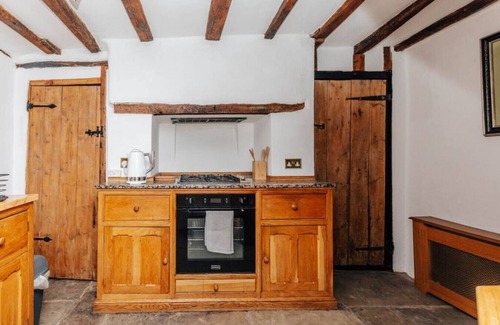 Henley-on-Thames Cabaña | 1400Cottage – An enchanting unique stay
