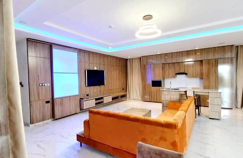 Uyo Apartamento | 1401 Luxury Apartments