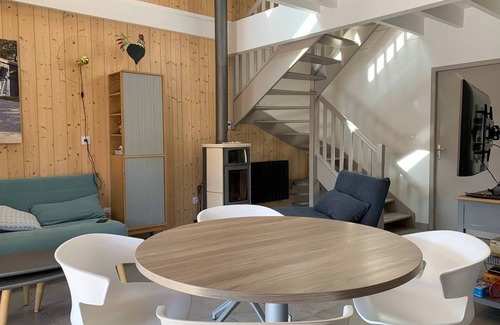 Hourtin Port Chalet De Esquí | 141 - Beautiful chalet for 6 people on the lakeside