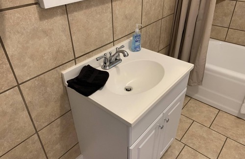 Canton Apartamento | Echa un vistazo a nuestro apartamento en el centro de Canton restaurantes 20 min Asheville, WiFi gratis