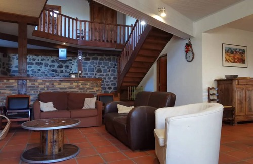 Arsac-en-Velay Casa | 145 m² Casa ∙ 3 habitaciones ∙ 8 personas