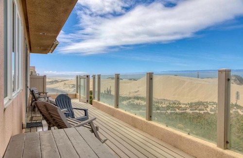 Oceano Casa | 1460 Strand Way
