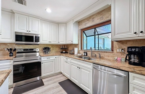 Clearwater Casa | 1465 Satsuma Street S