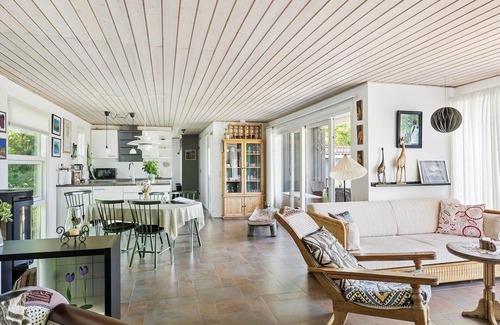 Oster Somarken Casa | 1484 Aakirkeby - Sluseparken 11