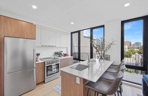Greenpoint Condominio | 149BK-6A New PH 2BR-2Bath With a Private Terrace & Roof Deck