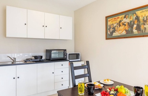 Nelson Bay Apartamento | 14A Grafton St - Pet friendly studio with air con and wi-fi