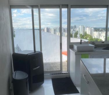 Quartier du Palais Apartamento | 14eme et der étage "Arty" avec 2 chambres et vue panoramique !