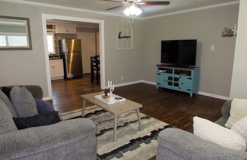 Monahans Casa | 14th street house