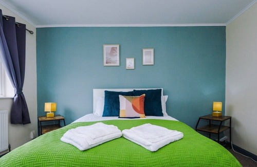 Seisdon Casa | ✪ 15-30% OFF -> WEEKLY&MONTHLY STAYS ✪5 Bed House✓