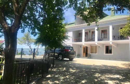 Mtsvane Kontskhi Casa | 15 Kviparosi Guest House