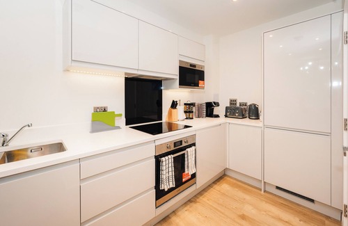 Royal Docks Apartamento | -15% LUX Riverside Duplex Masionette By LCY/ExCeL I 25min to Tower of London